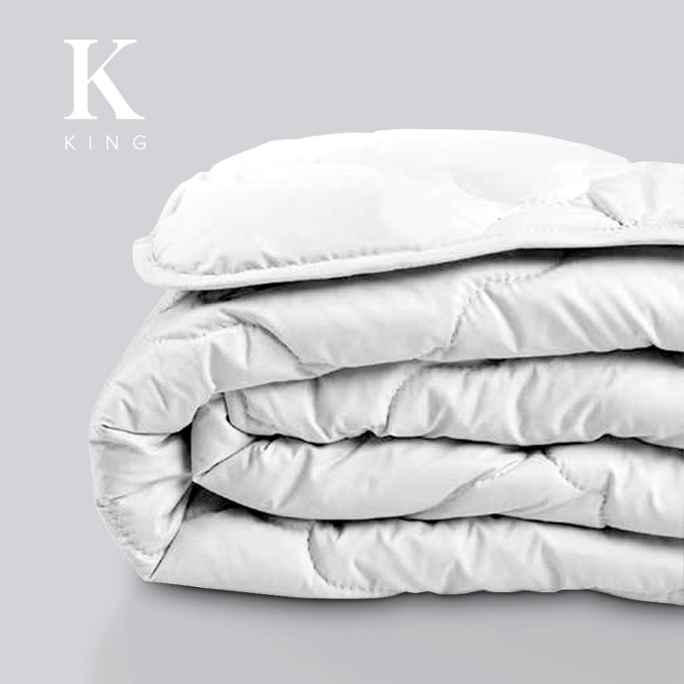 White Fabtex king duvet bed cover blanket