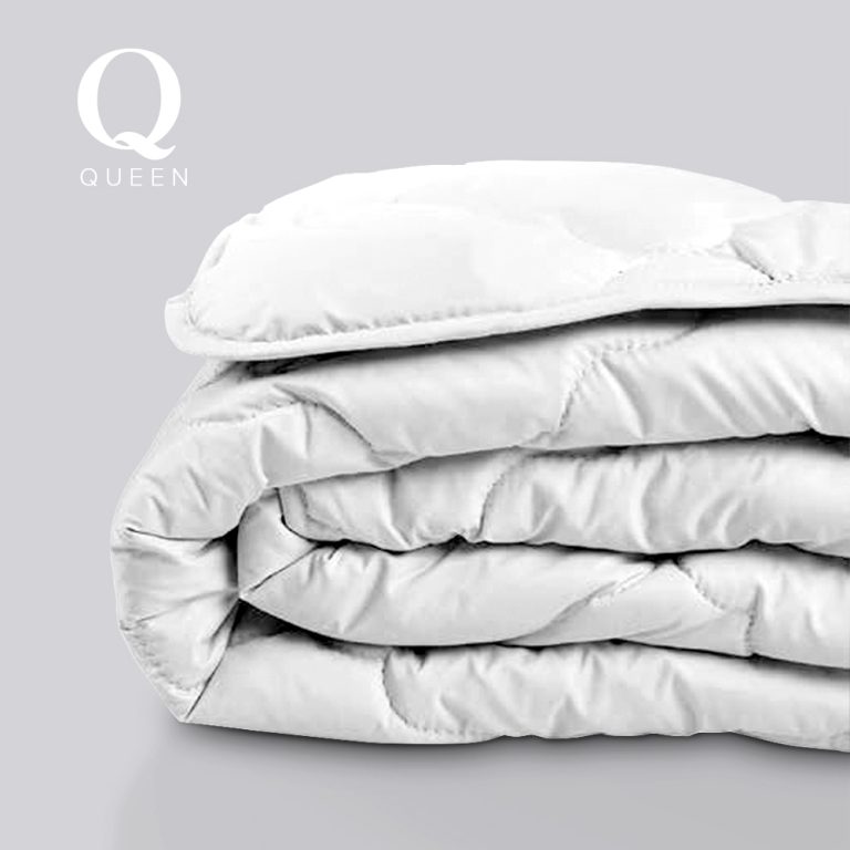 White Fabtex queen duvet bed cover blanket