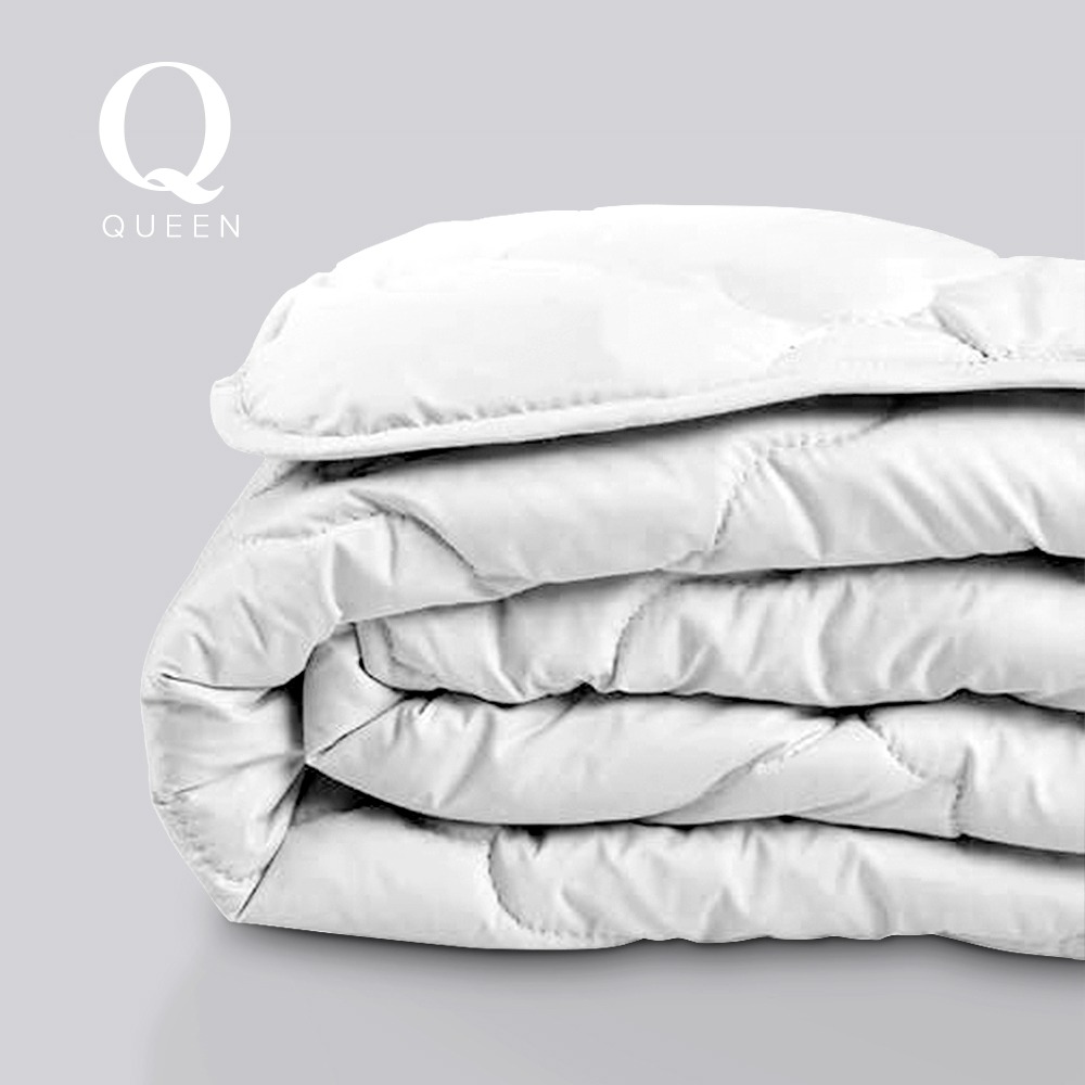 White Fabtex queen duvet bed cover blanket