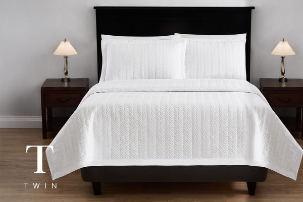 Florentis Quilt Coverlet Twin- White (4 pcs)