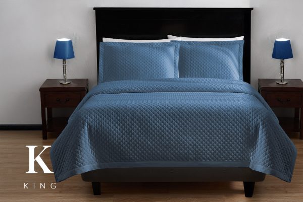 Rhapsody Quilt Coverlet King - Persian Blue (4 pcs)